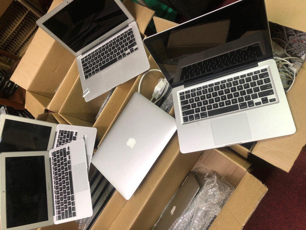 Apple Macbooks_Mix Lot (QTY 120)